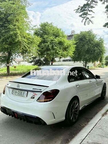 Mercedes C300 AMG Facelift 2019 Trắng Tự động