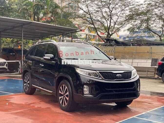 Kia Sorento 2016 Dầu Tự động Đen 12 vạn km