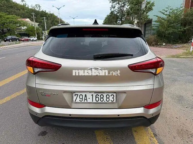 Hyundai Tucson Máy dầu đặc biệt 2017 Vàng cát