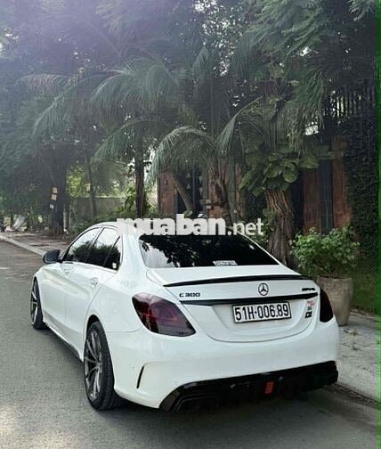 Mercedes C300 AMG Facelift 2019 Trắng Tự động