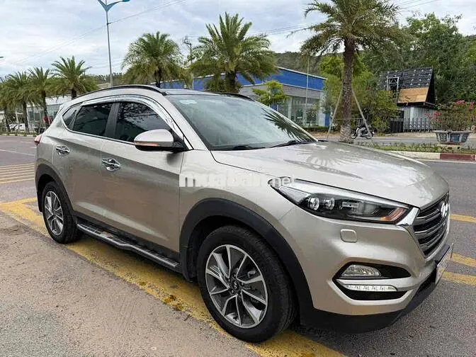 Hyundai Tucson Máy dầu đặc biệt 2017 Vàng cát