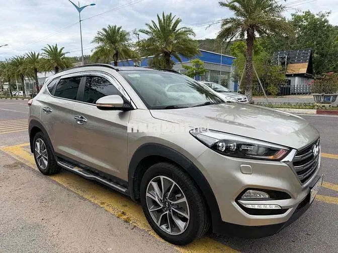 Hyundai Tucson Máy dầu đặc biệt 2017 Vàng cát