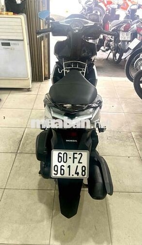 Air Blade 2018 khóa smk. Bạc, đen đẹp tuyệt vời !