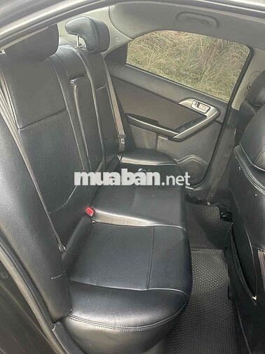 Cần tiền trả nợ nên bán Kia Forte 2012 MT