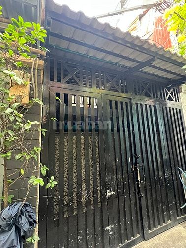     🎯 CHỈ 5 PHÚT ĐẾN QUẬN 1 – NHÀ 42,2m² – SỔ HỒNG RIÊNG – GIÁ TỐT