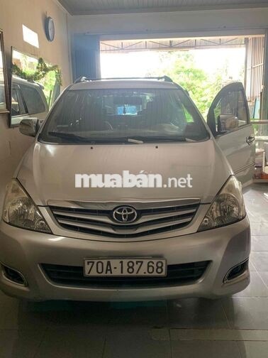Toyota Innova 2009 Số sàn Bạc