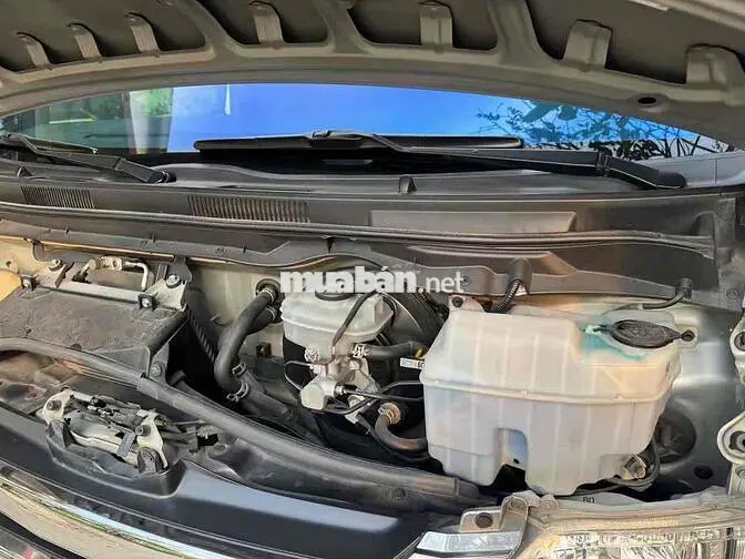 Toyota Hiace 2018 Dầu 100k km Bạc