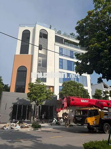 cho thuê văn phòng , showroom, siêu thị….