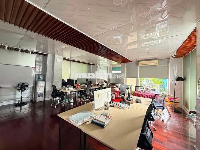 CHO THUÊ VĂN PHÒNG QUẬN 10 - DIỆN TÍCH HƠN 100M2 - FULL NỘI THẤT