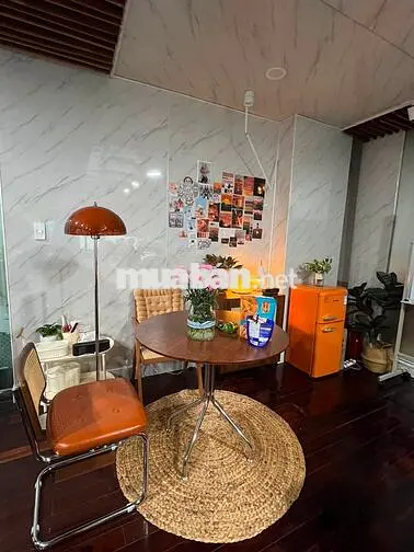 CHO THUÊ VĂN PHÒNG QUẬN 10 - DIỆN TÍCH HƠN 100M2 - FULL NỘI THẤT