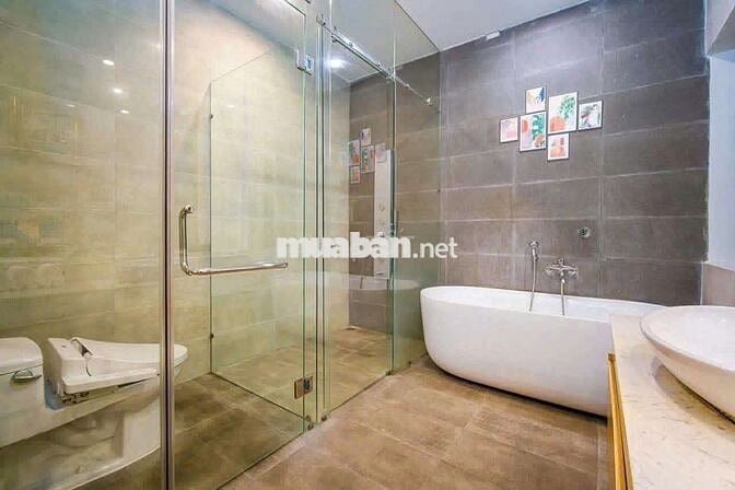 🇻🇳CHO THUÊ BIỆT THỰ RỘNG -ĐƯỜNG  PHAN BÁ VÀNH - HỒ BƠI -9 PHÒNG - 10wc 