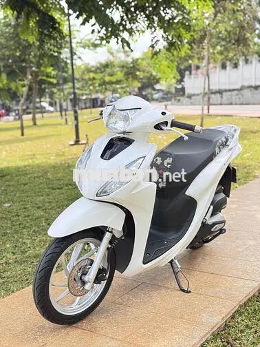 Honda Vision 2023 Trắng