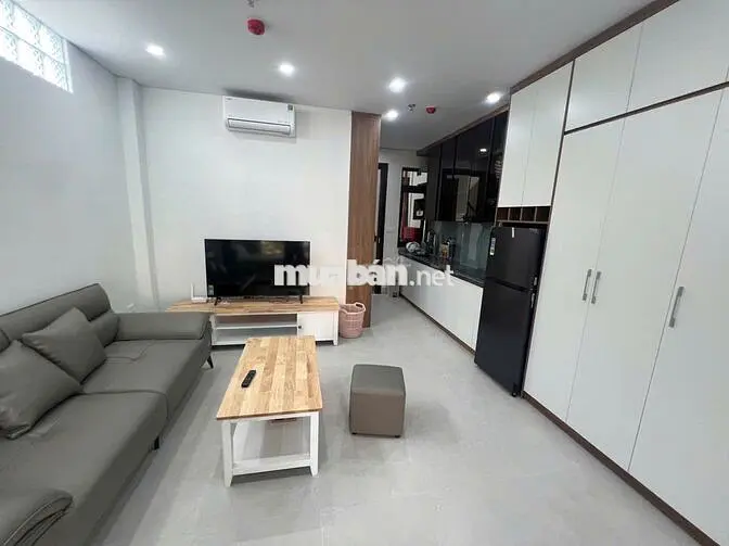 Cho thuê Căn Hộ cao cấp Ngọc thụy, gần cầu Long Biên, 1N1K full đồ 7