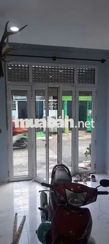Cho thuê nhà Bùi Văn Ba, Tân Thuận, 4PN, hẻm nhựa 6,5m