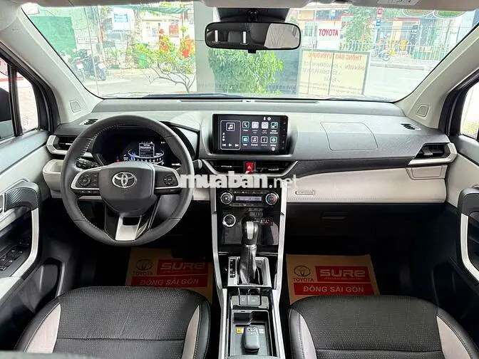 Toyota Veloz Top 2024 Bạc tím 60.255 km