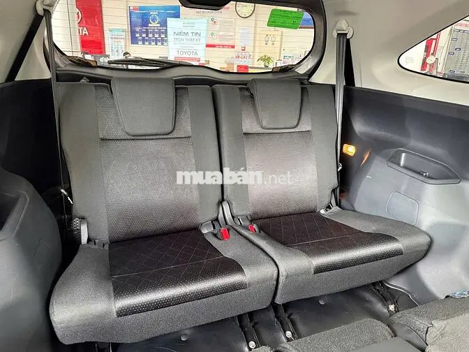 Toyota Veloz Top 2024 Bạc tím 60.255 km