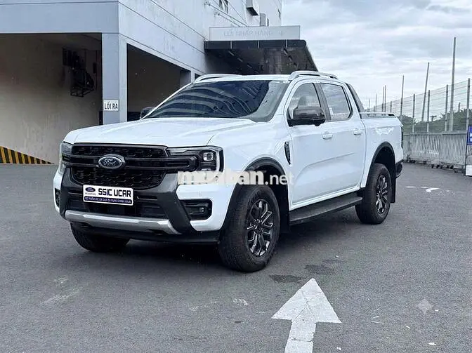 Ranger Wildtrak 2026 Trắng 955 km Xả kho giảm Mạnh