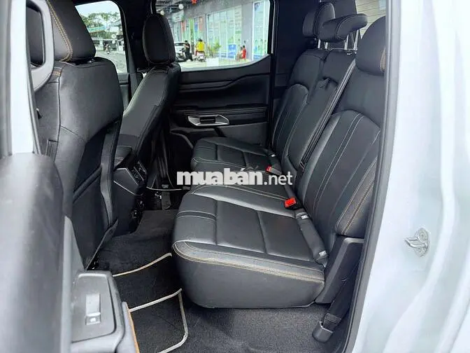 Ranger Wildtrak 2026 Trắng 955 km Xả kho giảm Mạnh