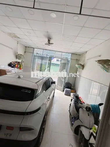 Bán nhà mặt tiền kinh doanh Bà Điểm HCM