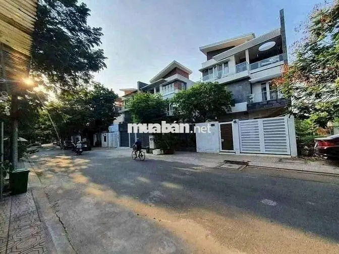 Lô đất đẹp 5m x 25m. MT trục chính Khu biệt Thự Hà Đô Lê Thị Riêng