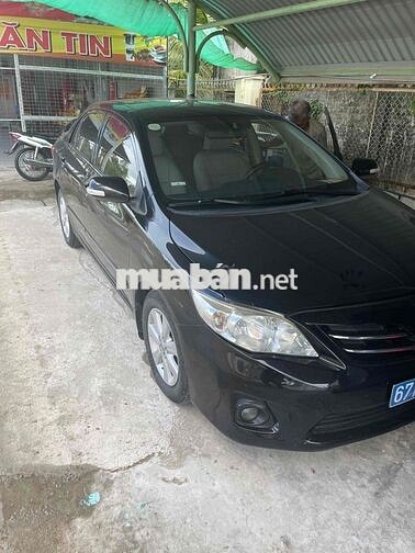 Toyota Corolla Altis 2013 Đen 5 chỗ