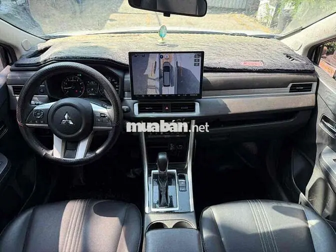 Mitsubishi Xpander Premium 1.5AT 2024 Trắng