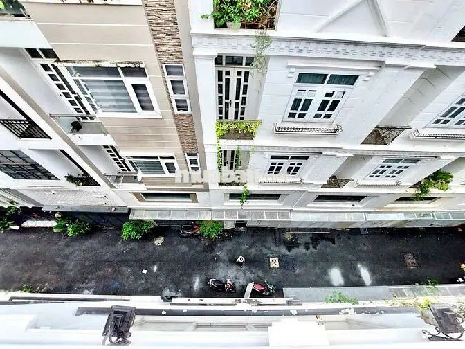 Chính chủ cho thuê nhà đủ tiện nghi hẻm xe hơi khu vip 