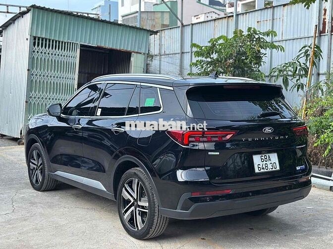 Ford Territory Titanium X 2026 LƯỚT 14.000 km 99%