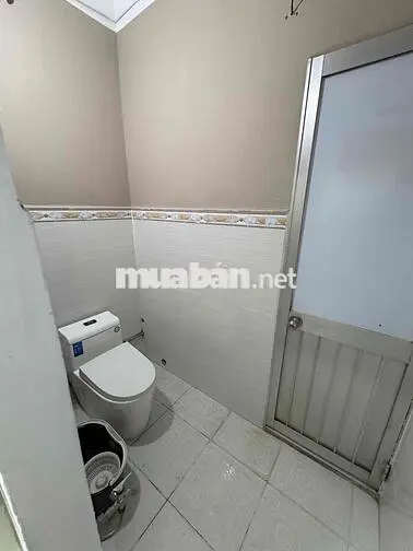 Cho thuê phòng tại Cmt8 phuong Hoa Hung  (giáp Quận 1, 3