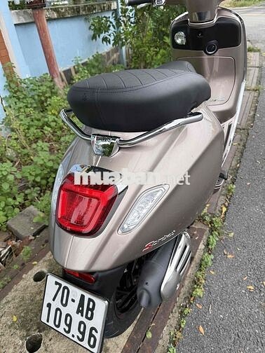 Piaggio Vespa Sprint Tech 150 TFT 2026 Nâu 7000 km