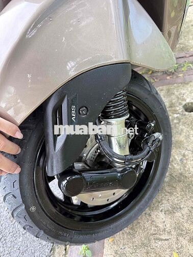 Piaggio Vespa Sprint Tech 150 TFT 2026 Nâu 7000 km