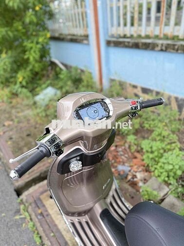 Piaggio Vespa Sprint Tech 150 TFT 2026 Nâu 7000 km