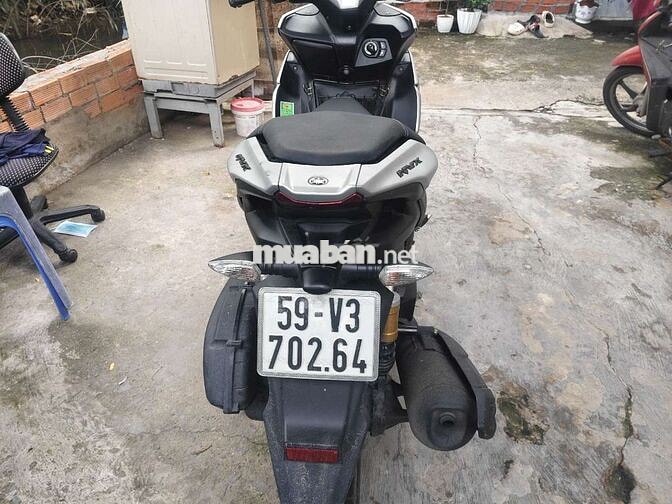 Yamaha NVX 16.000 km Bạc