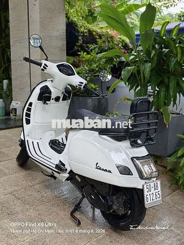 Piaggio Vespa GTS Trắng Cổ điển