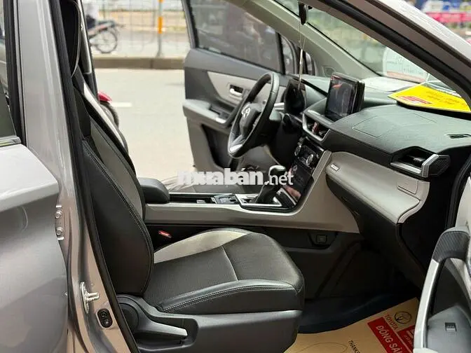 Veloz Cross E CVT 2024 - HT Bank 75% - Còn Giảm