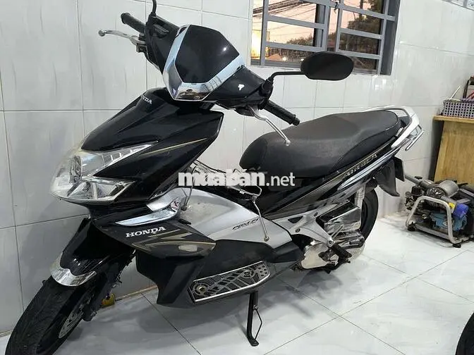 Honda Air Blade 2010 Đen bạc