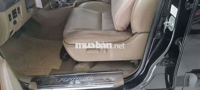 Toyota Fortuner 2010 Số tự động Xăng Đen,cực zin