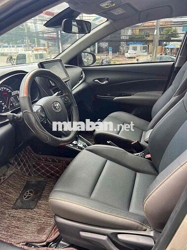 Toyota Vios 1.5G 2023 Vàng cát 20.000 km