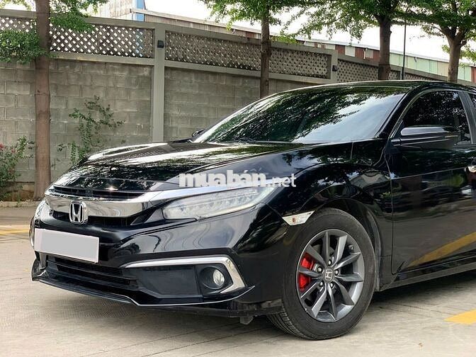 HONDA CIVIC 1.8G 2019 XE GIA ĐÌNH LƯỚT ĐẸP