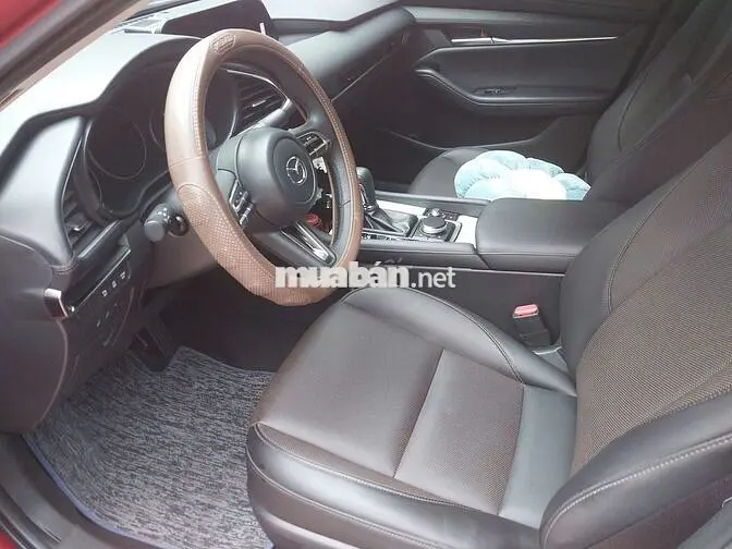 Mazda Mazda 3 Luxury 2026 Đỏ 2000 Km Tự động