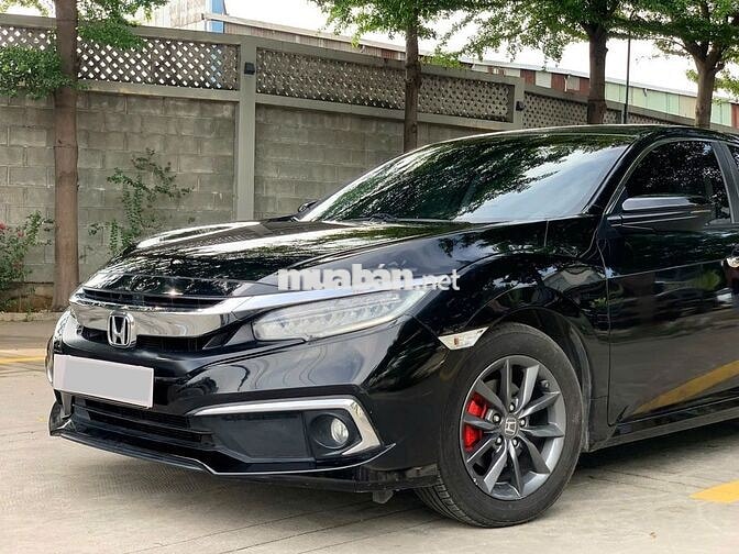 HONDA CIVIC 1.8G 2019 XE GIA ĐÌNH LƯỚT ĐẸP
