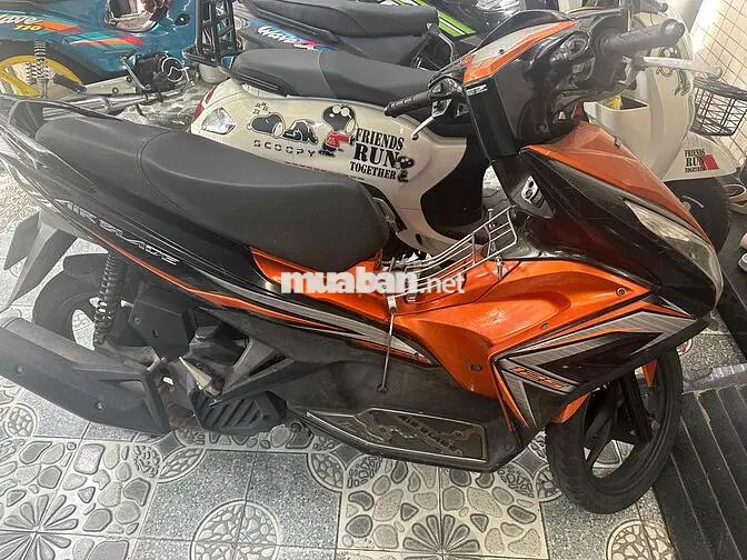 Honda Air Blade 2015 Cam đen Nữ đi nguyên rin