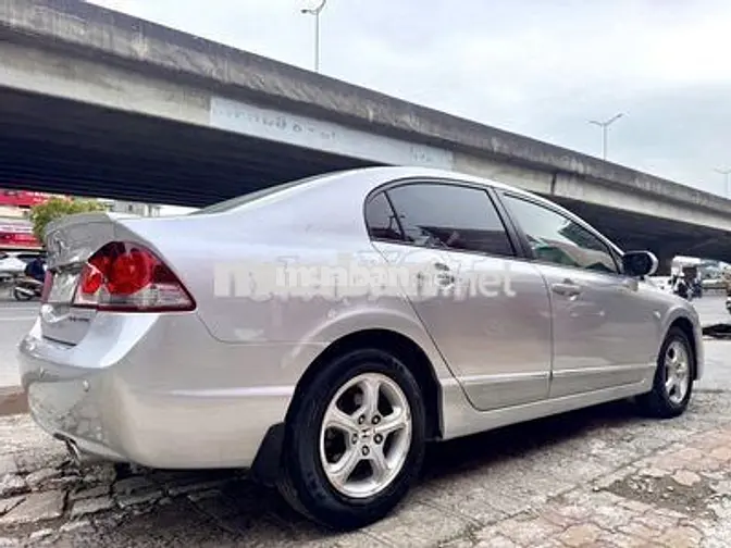 Honda Civic 1.8G 2012 Bạc 100.000km