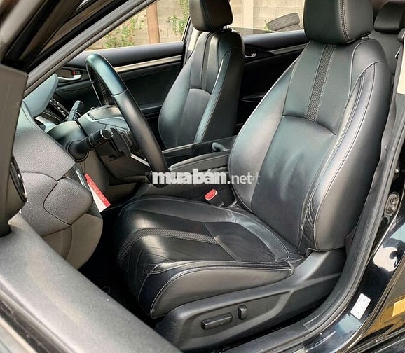 HONDA CIVIC 1.8G 2019 XE GIA ĐÌNH LƯỚT ĐẸP
