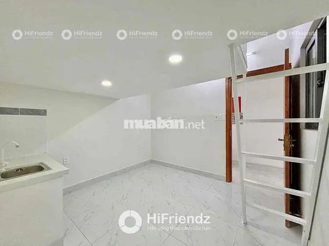 CHO THUÊ PHÒNG GÁC CAO - SẠCH SẼ - SẴN MÁY LẠNH GẦN NGÃ TƯ 4 XÃ - VHU