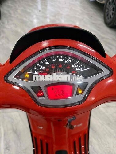 Piaggio Vespa ABS 7000 km Đỏ