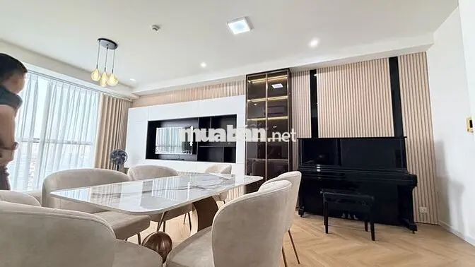 Bán căn hộ Sunrise City South | Nhà mới 98% View Đông