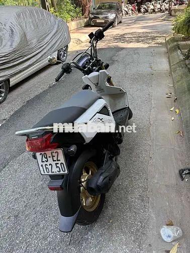 Honda Zoomer X 2016 Trắng nhập Thái Zin 29E2
