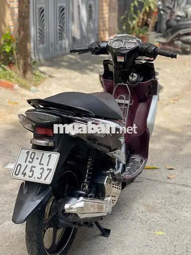 Yamaha Nouvo SX Trắng tiết kiệm xăng