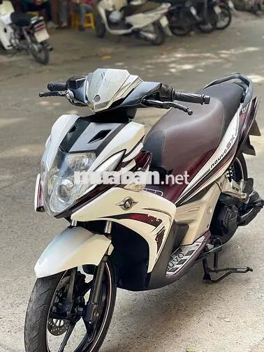 Yamaha Nouvo SX Trắng tiết kiệm xăng
